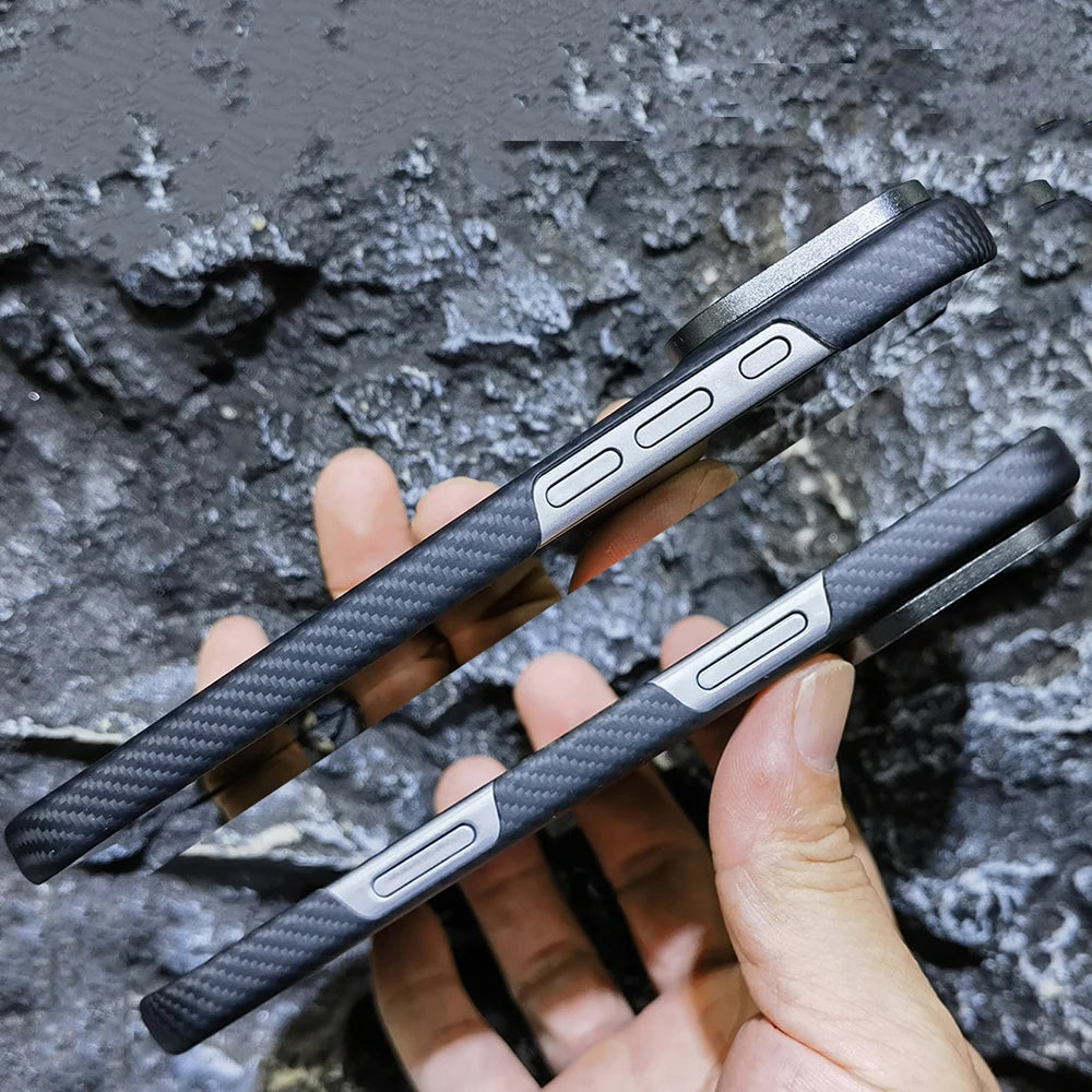 Real Aramid Carbon Fiber Ultra-Thin Case for iPhone 17 Models