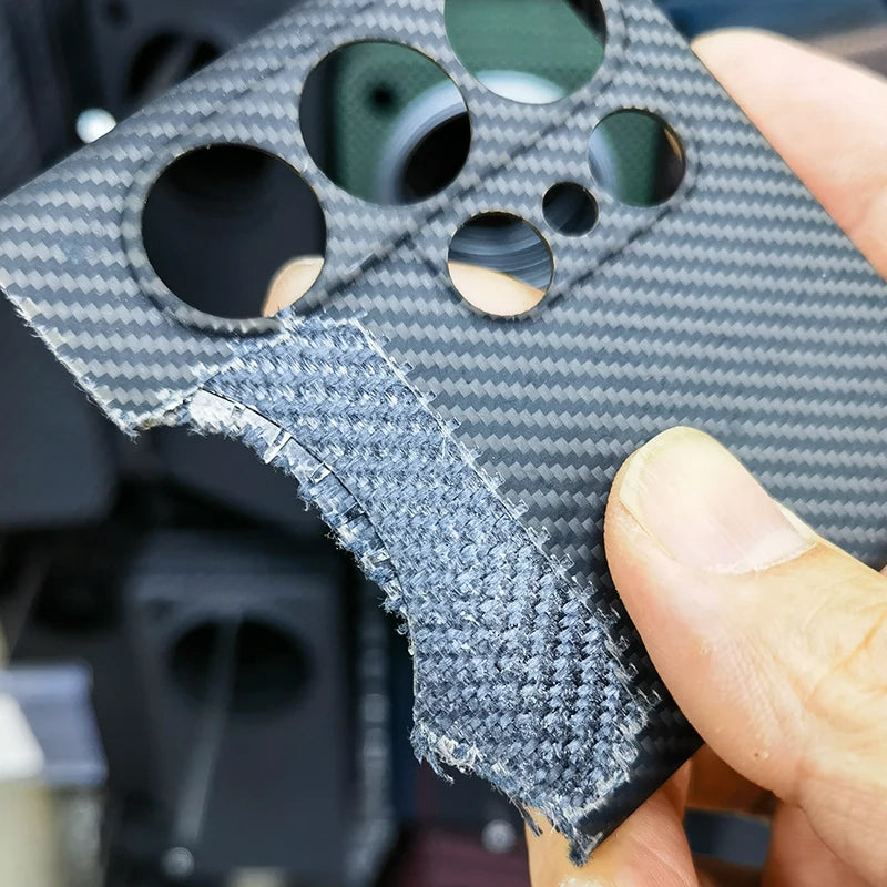 Real Aramid Carbon Fiber Ultra-Thin Case for iPhone 17 Models