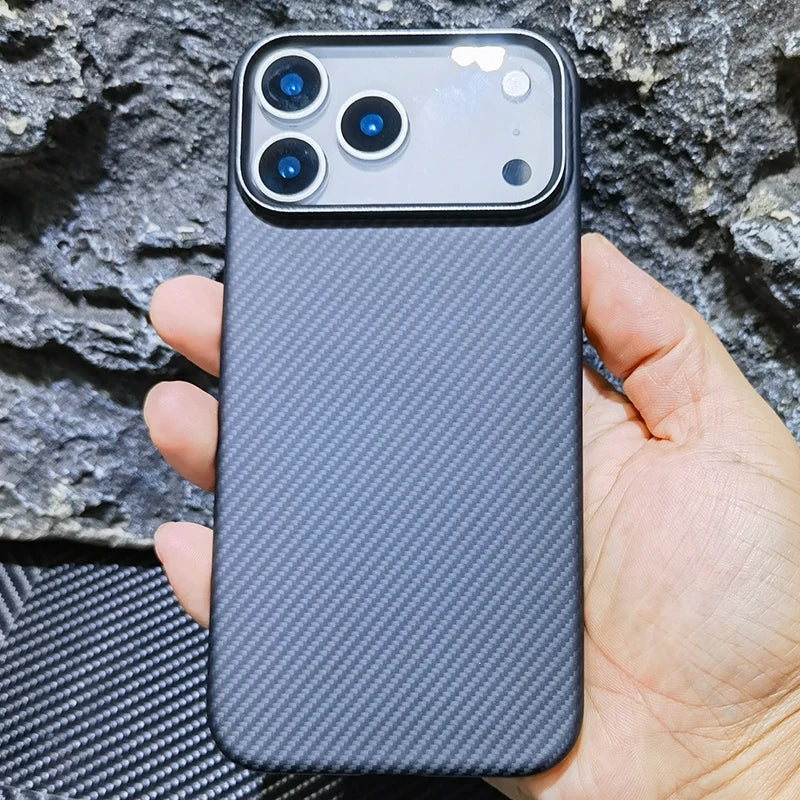Real Aramid Carbon Fiber Ultra-Thin Case for iPhone 17 Models